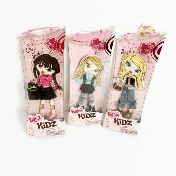 Bratz Kidz Doll Clothing Lot 3 Outfit Paks School Winter and Party Time New - Picture 1 of 5